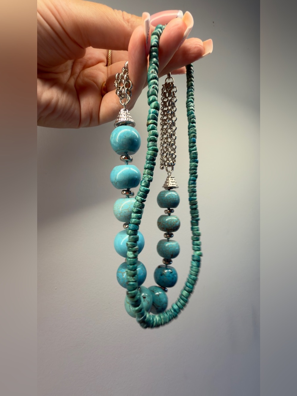 Set of 2 Statement Stone Pendant Necklaces – Women’s Jewelry 🩵
